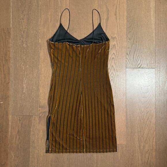 Forever 21 Ribbed Velvet Brown and Black Bodycon Mini Dress Size XS - Picture 2 of 5